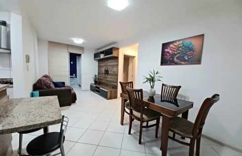 Apartamento com 2 quartos em Barreiros, São José