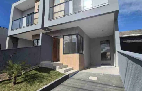 Sobrado Geminado com 2 quartos em Bela Vista, Palhoça