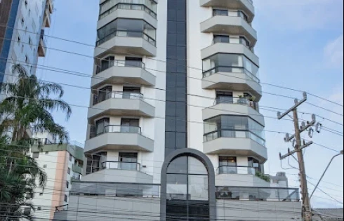 Flat com 1 quartos em Centro, Florianópolis