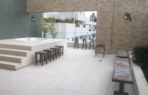 Apartamento com 2 quartos em Itacorubi, Florianópolis