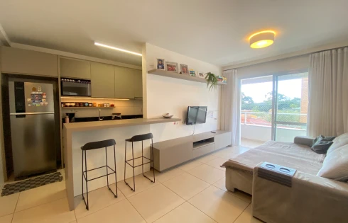 Apartamento com 2 quartos em Estreito, Florianópolis