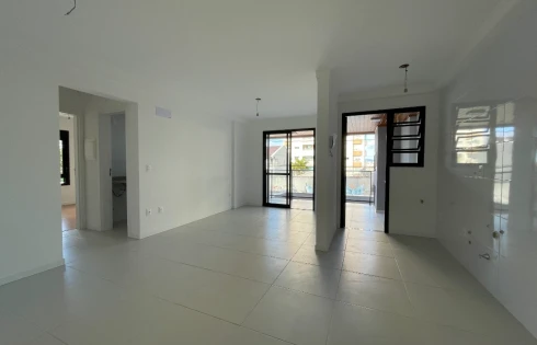 Apartamento com 2 quartos em Barreiros, São José