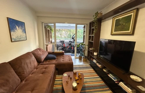 Apartamento com 3 quartos em Centro, Florianópolis