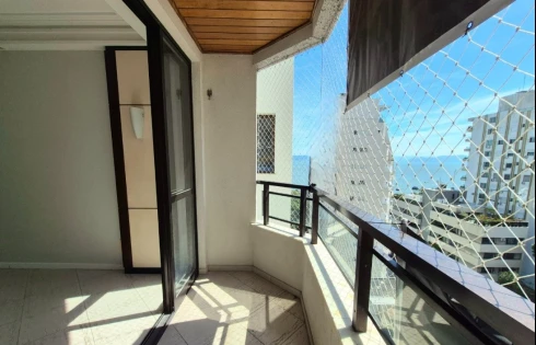 Apartamento com 3 quartos em Agronômica, Florianópolis