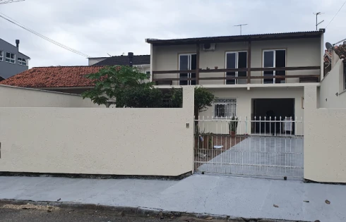 Casa com 3 quartos em Madri, Palhoça