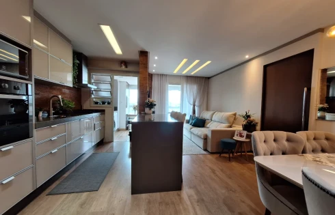 Apartamento com 3 quartos em Barreiros, São José