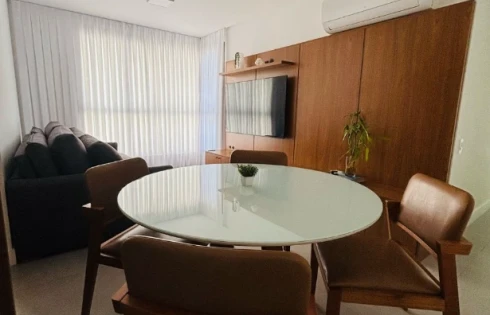 Apartamento com 2 quartos em Estreito, Florianópolis