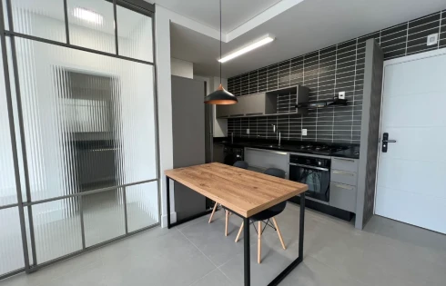 Apartamento com 1 quartos em Córrego Grande, Florianópolis