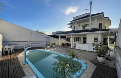 Casa com 3 quartos em Pedra Branca, Palhoça
