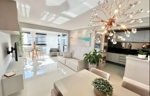 Apartamento com 2 quartos em Balneário, Florianópolis