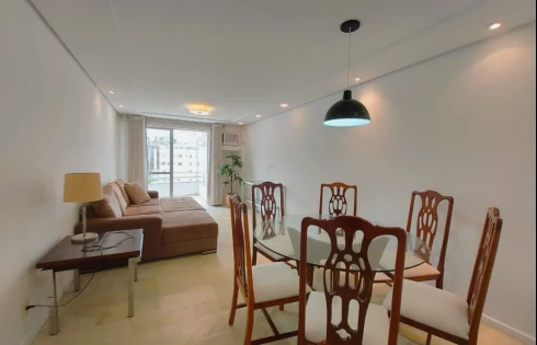 Apartamento com 3 quartos em Centro, Florianópolis