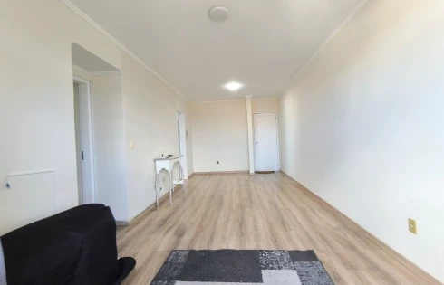 Apartamento com 3 quartos em Coqueiros, Florianópolis