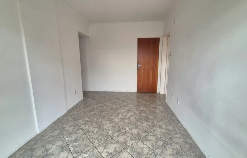 Apartamento com 2 quartos em Barreiros, São José