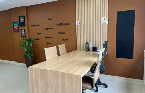 Escritório/Sala com 0 quartos em Centro, Florianópolis