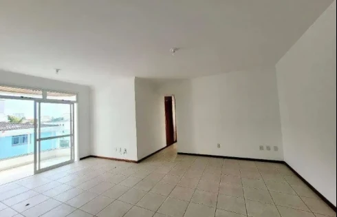 Apartamento com 3 quartos em Estreito, Florianópolis