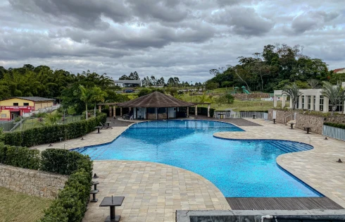 Apartamento com 3 quartos em Serraria, São José
