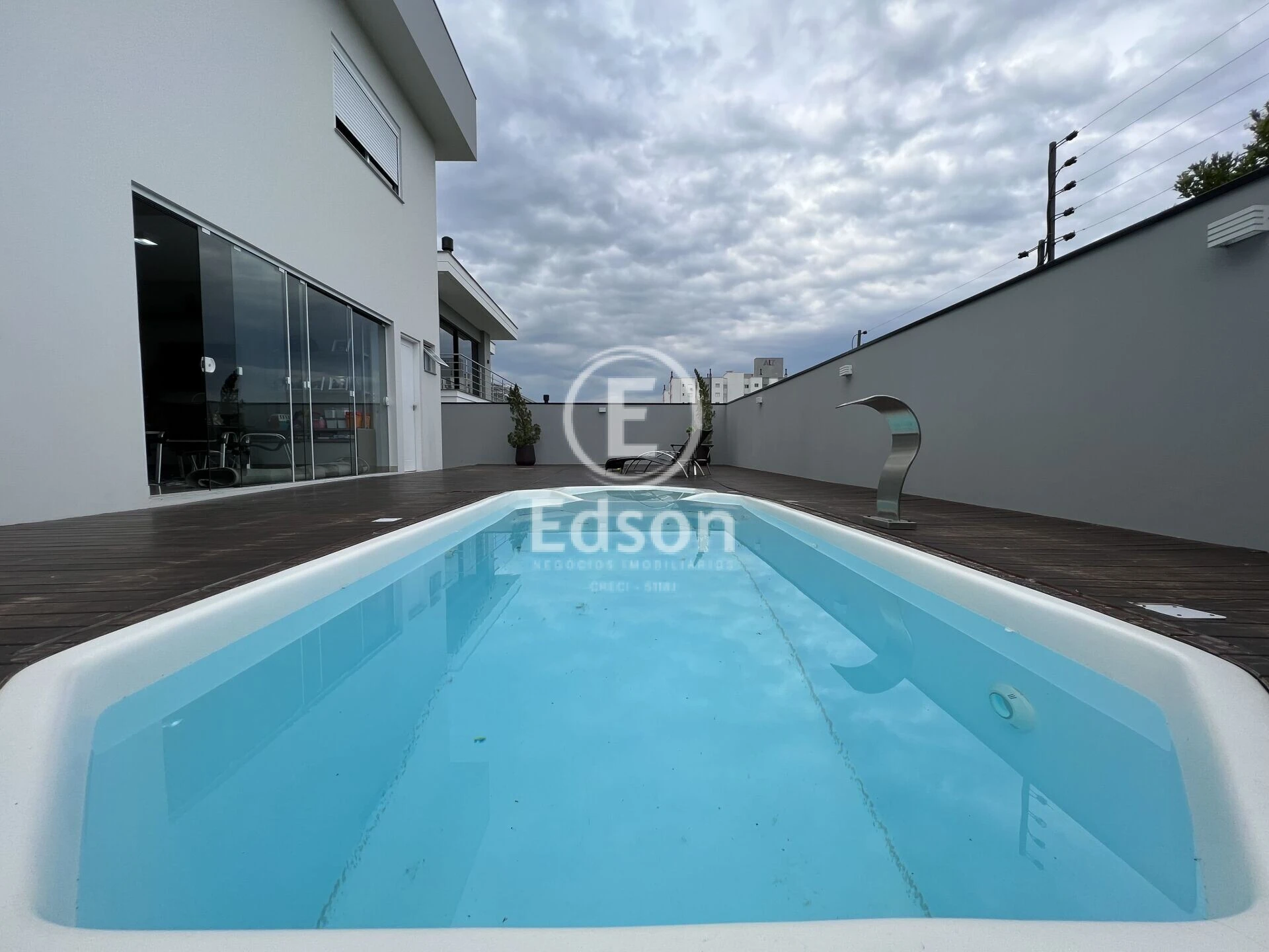 Casa em Pedra Branca, Palhoça. 3 quartos, 298m². Imagem 14 de 15