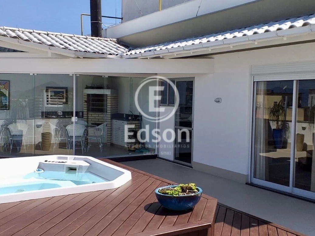 Cobertura em Centro, Florianópolis. 3 quartos, 294m². Imagem 13 de 15