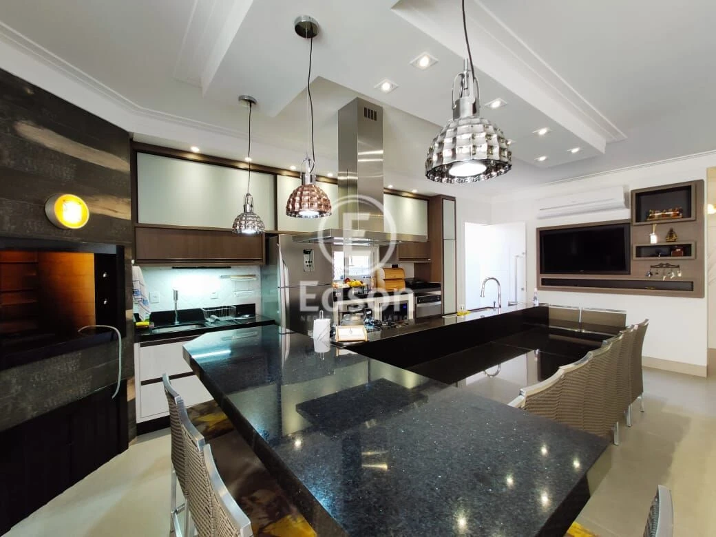 Casa em Pedra Branca, Palhoça. 4 quartos, 250m². Imagem 5 de 15