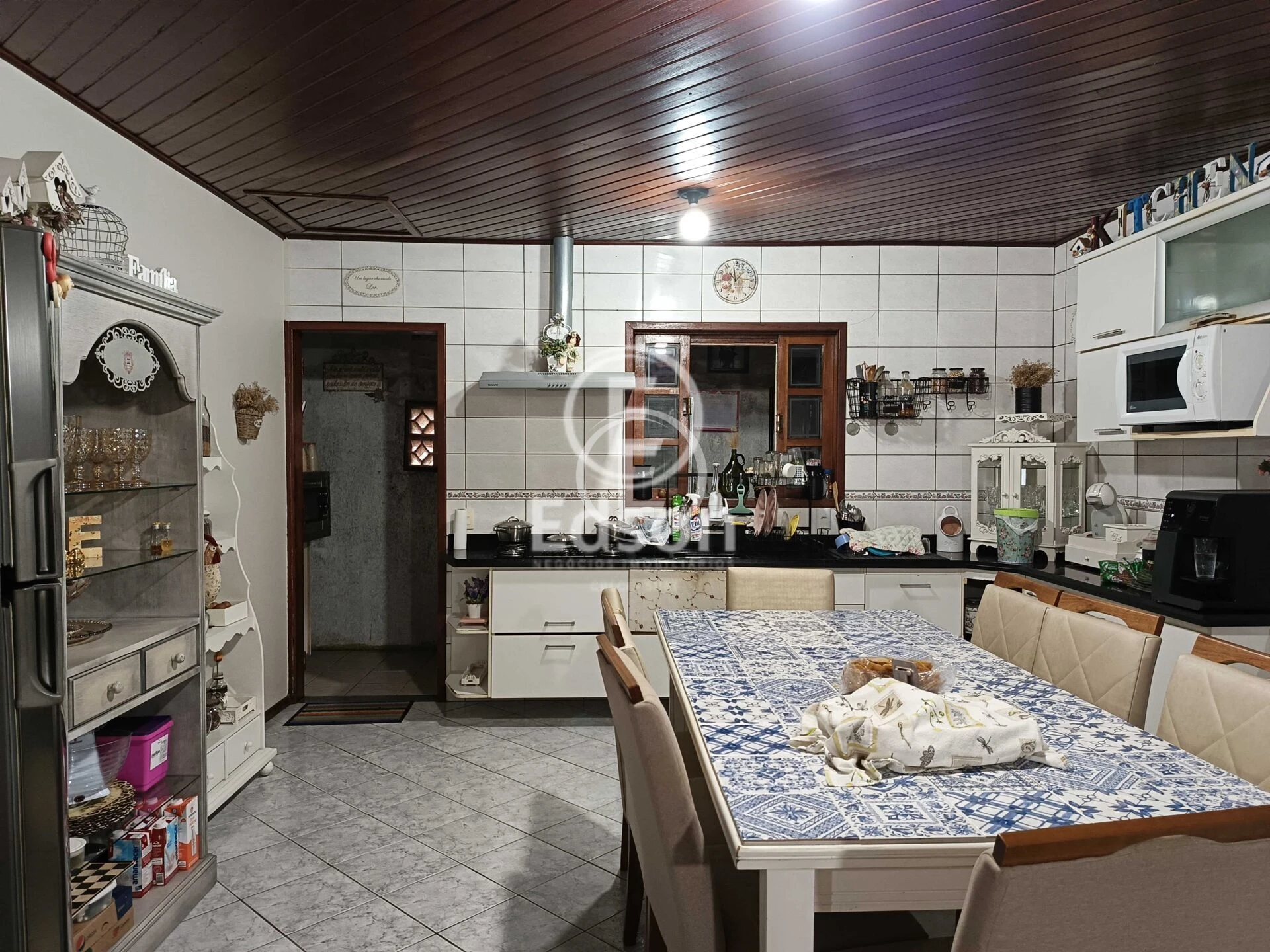 Casa em Sertão do Maruim, São José. 3 quartos, 318m². Imagem 4 de 13