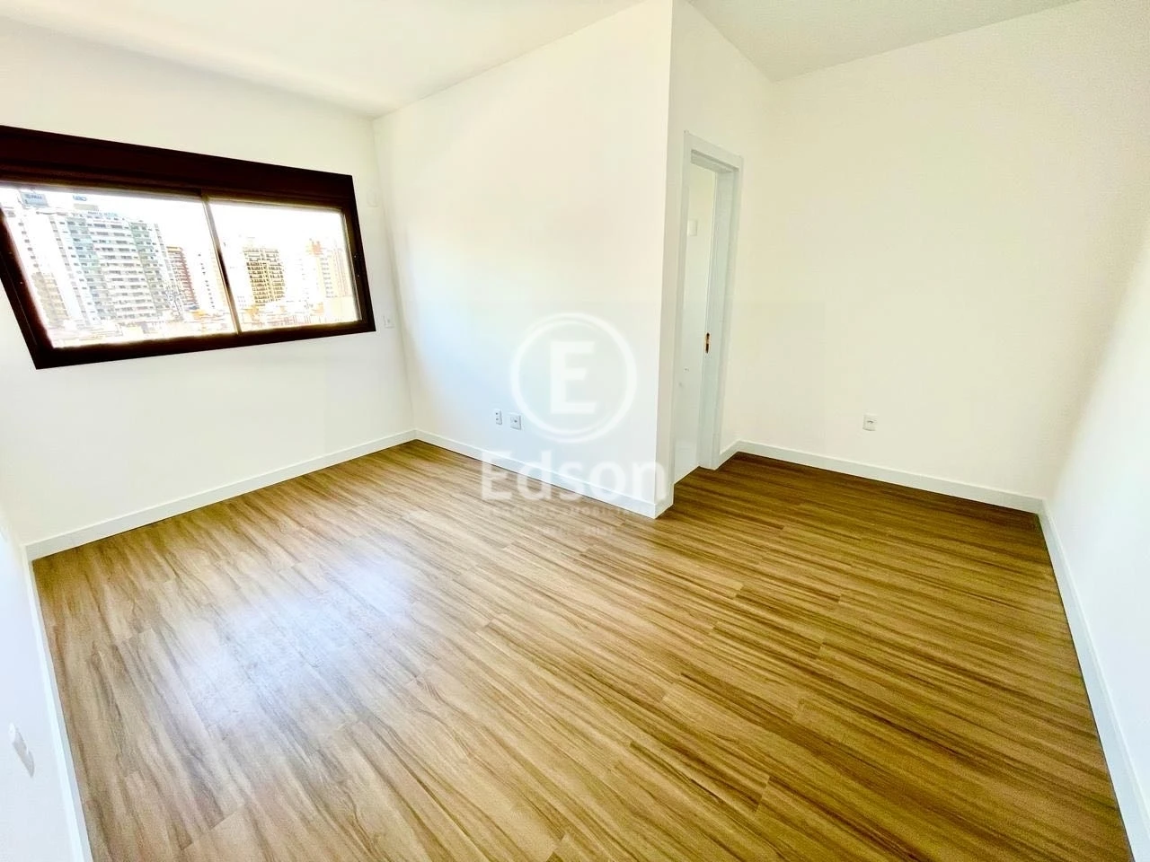 Apartamento em Kobrasol, São José. 3 quartos, 103m². Imagem 4 de 15