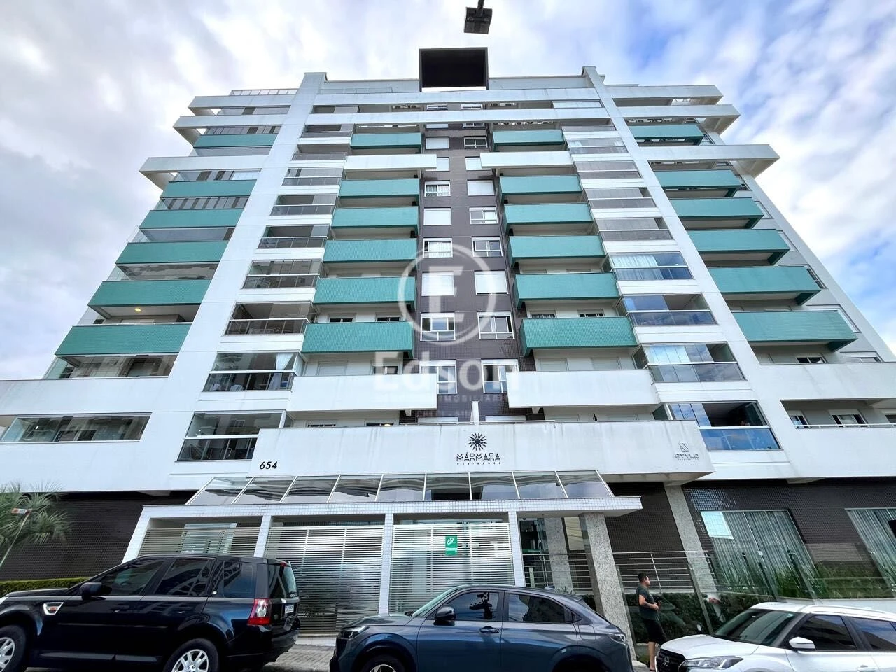 Apartamento em Barreiros, São José. 3 quartos, 92m². Imagem 1 de 15