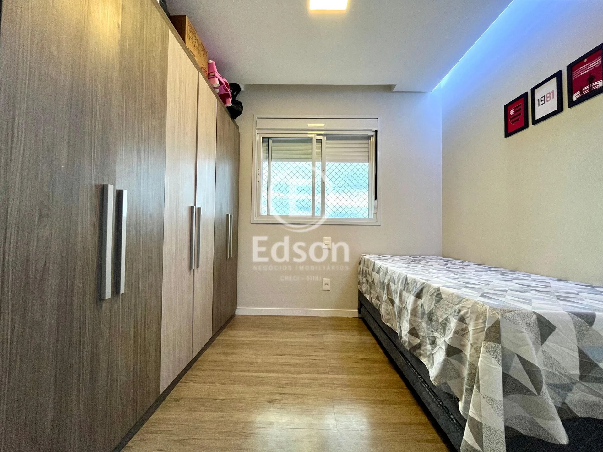 Apartamento em Barreiros, São José. 3 quartos, 92m². Imagem 13 de 15