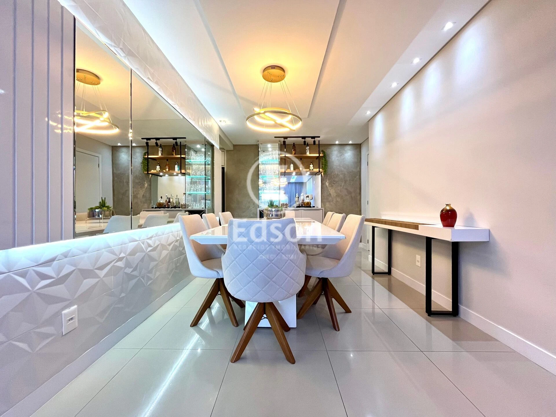 Apartamento em Barreiros, São José. 3 quartos, 92m². Imagem 5 de 15