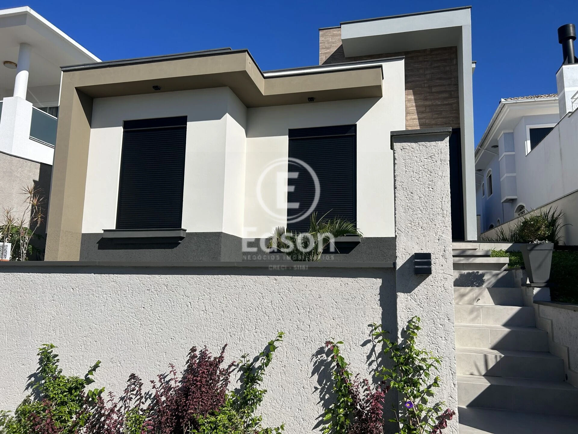 Casa em Pedra Branca, Palhoça. 4 quartos, 205m². Imagem 2 de 14