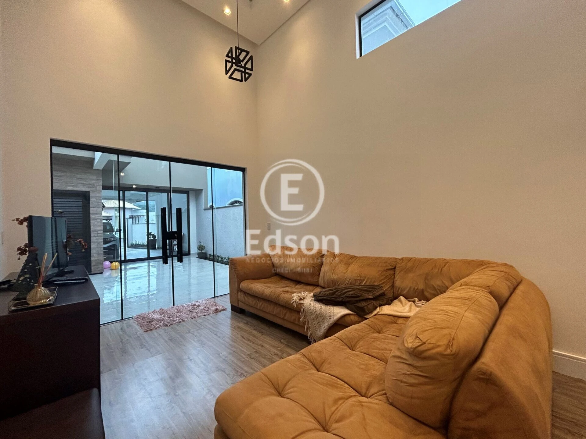 Casa em Pedra Branca, Palhoça. 4 quartos, 205m². Imagem 3 de 14