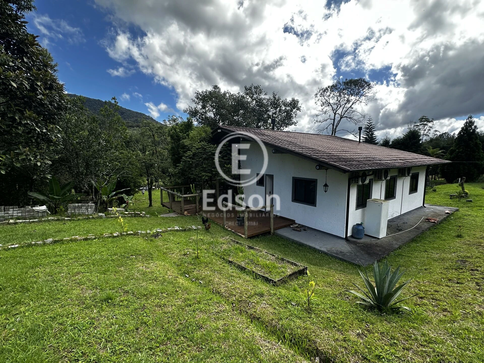 Sítio em Centro, Águas Mornas. 3 quartos, 84000m². Imagem 13 de 15