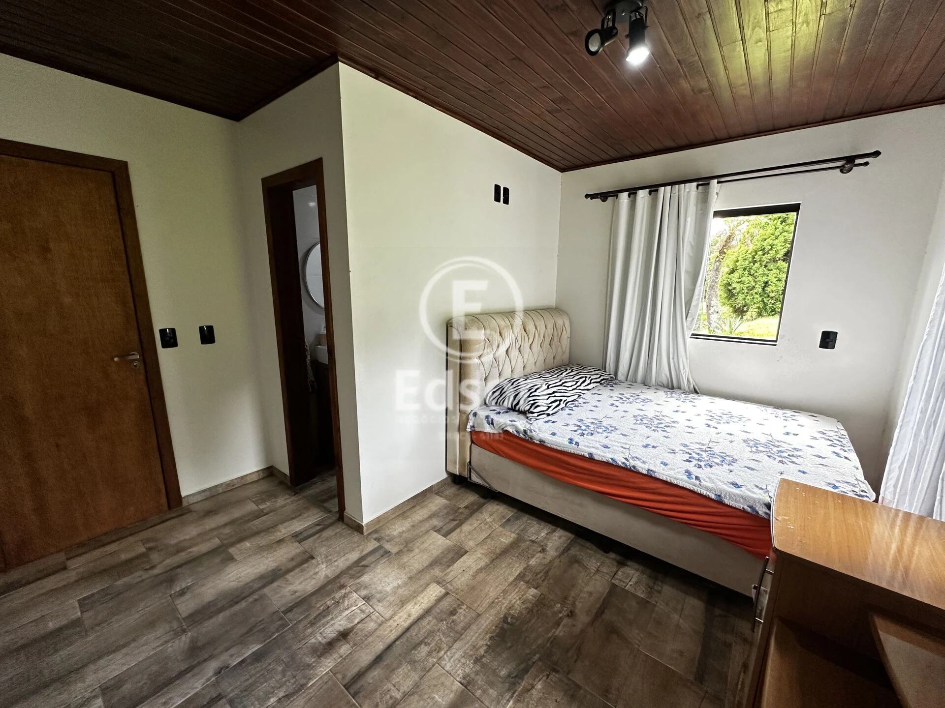 Sítio em Centro, Águas Mornas. 3 quartos, 84000m². Imagem 7 de 15