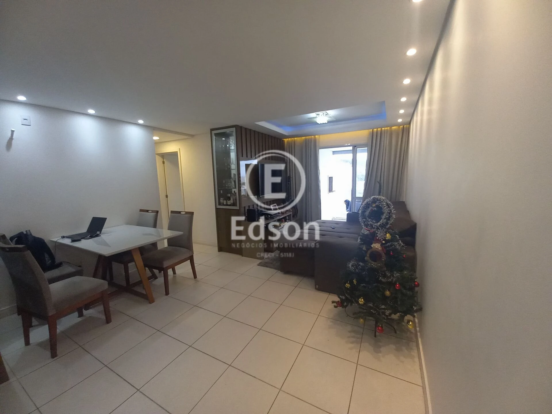 Apartamento em Praia Comprida, São José. 3 quartos, 82m². Imagem 3 de 12