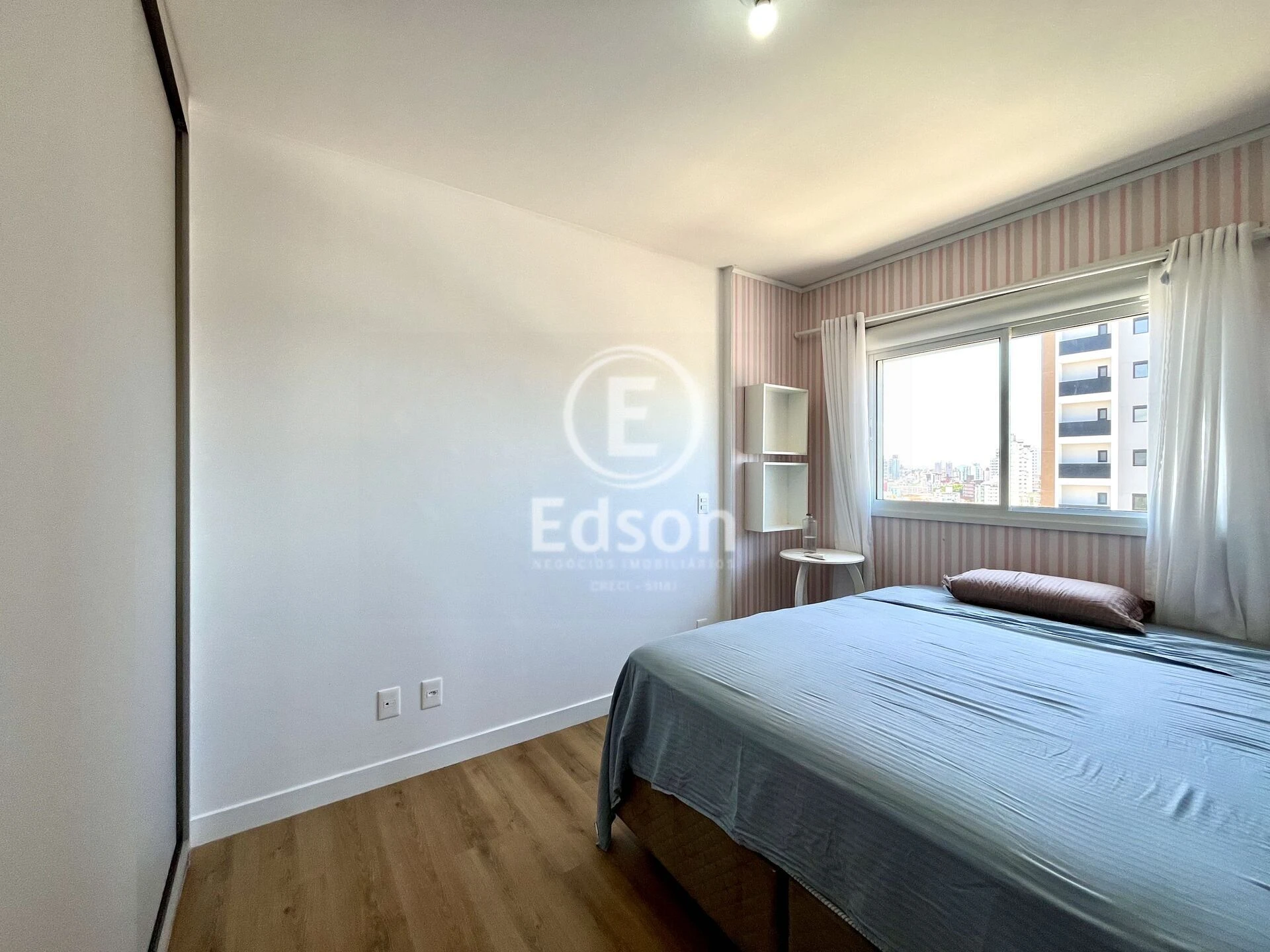 Apartamento em Kobrasol, São José. 2 quartos, 93m². Imagem 6 de 13
