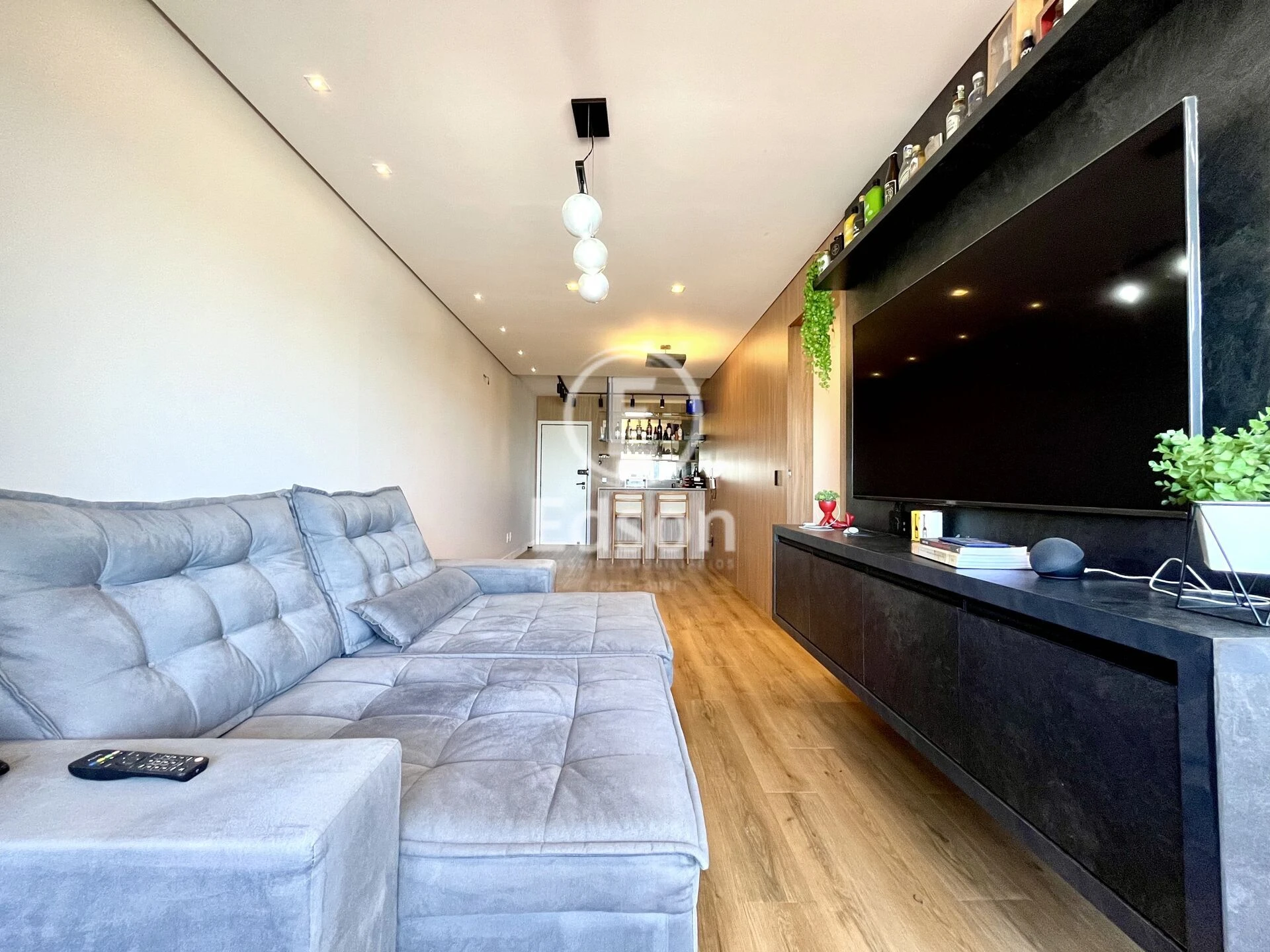 Apartamento em Kobrasol, São José. 2 quartos, 93m². Imagem 3 de 13