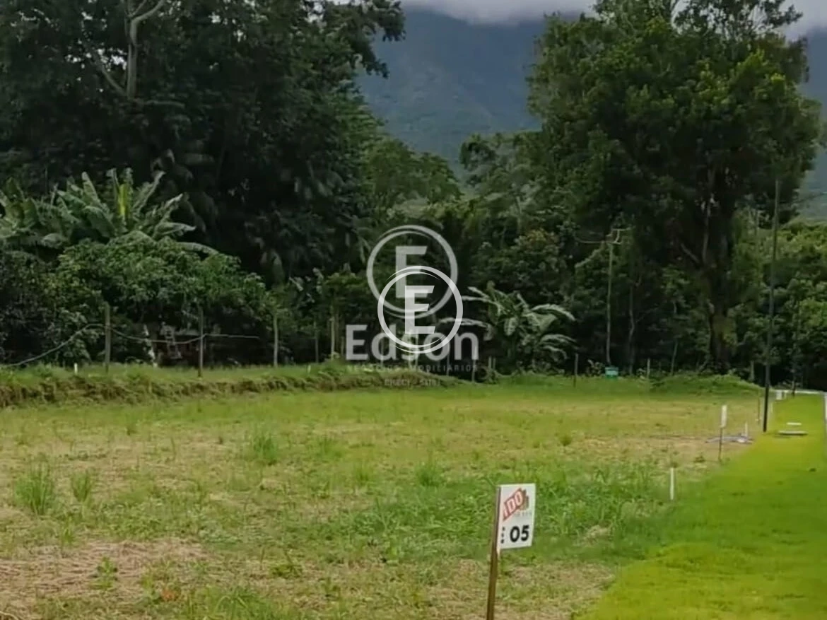 Terreno em Guarda do Cubatão, Palhoça. 0 quartos, 257m². Imagem 2 de 4