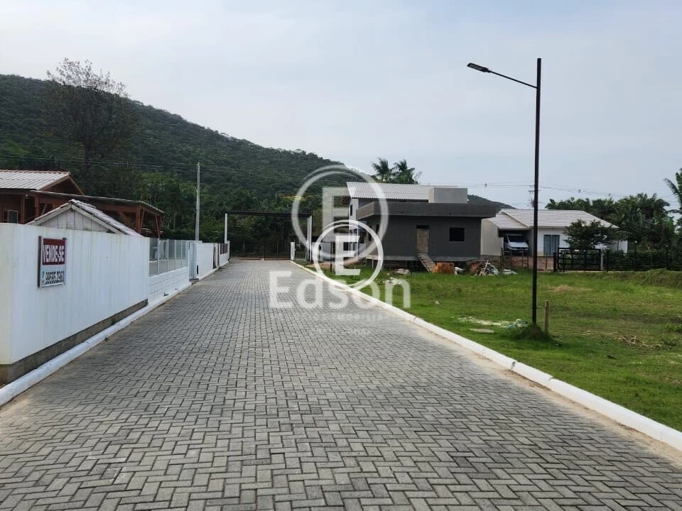 Terreno em Guarda do Cubatão, Palhoça. 0 quartos, 257m². Imagem 3 de 4