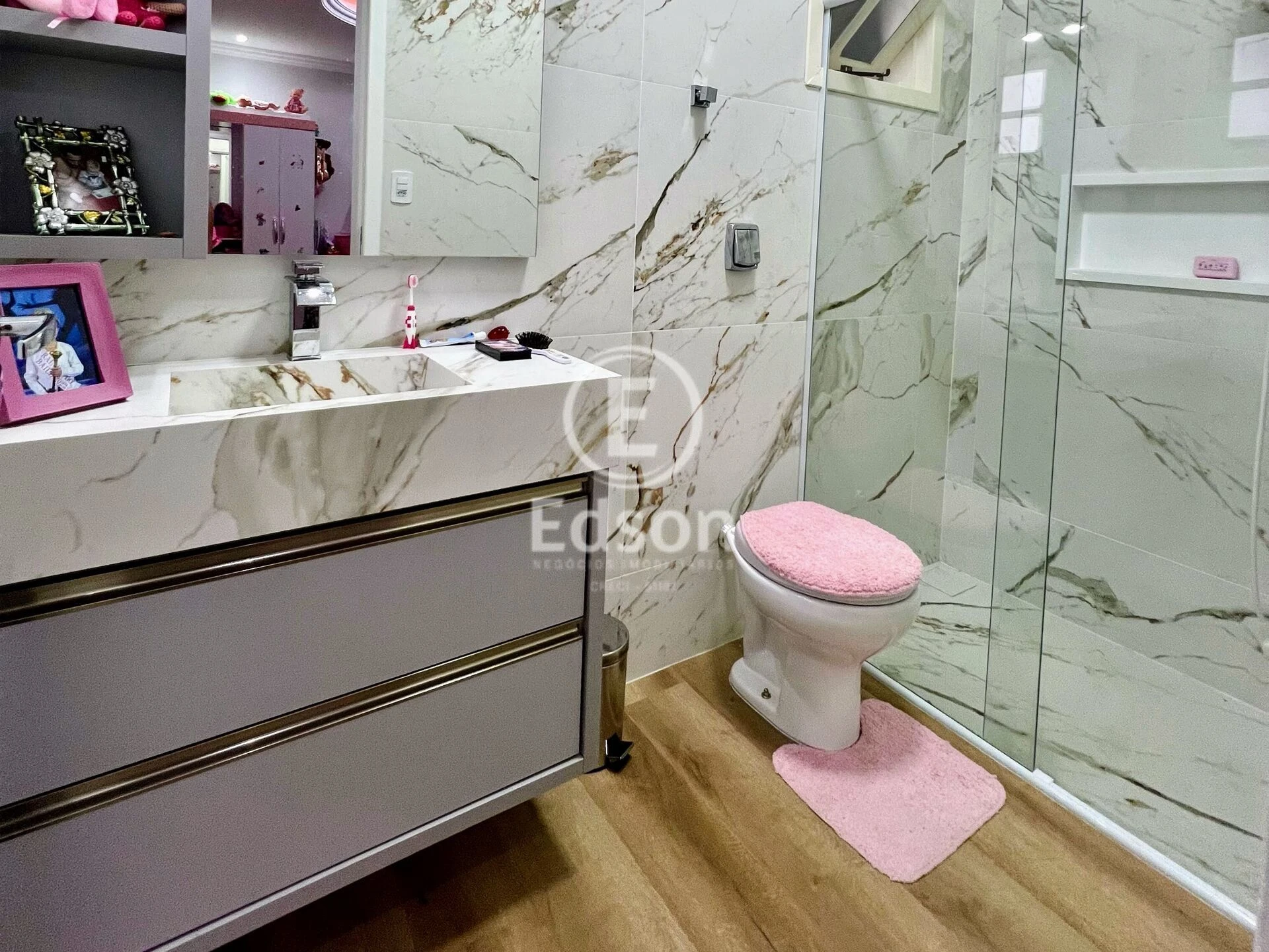 Casa em Serraria, São José. 3 quartos, 200m². Imagem 12 de 15