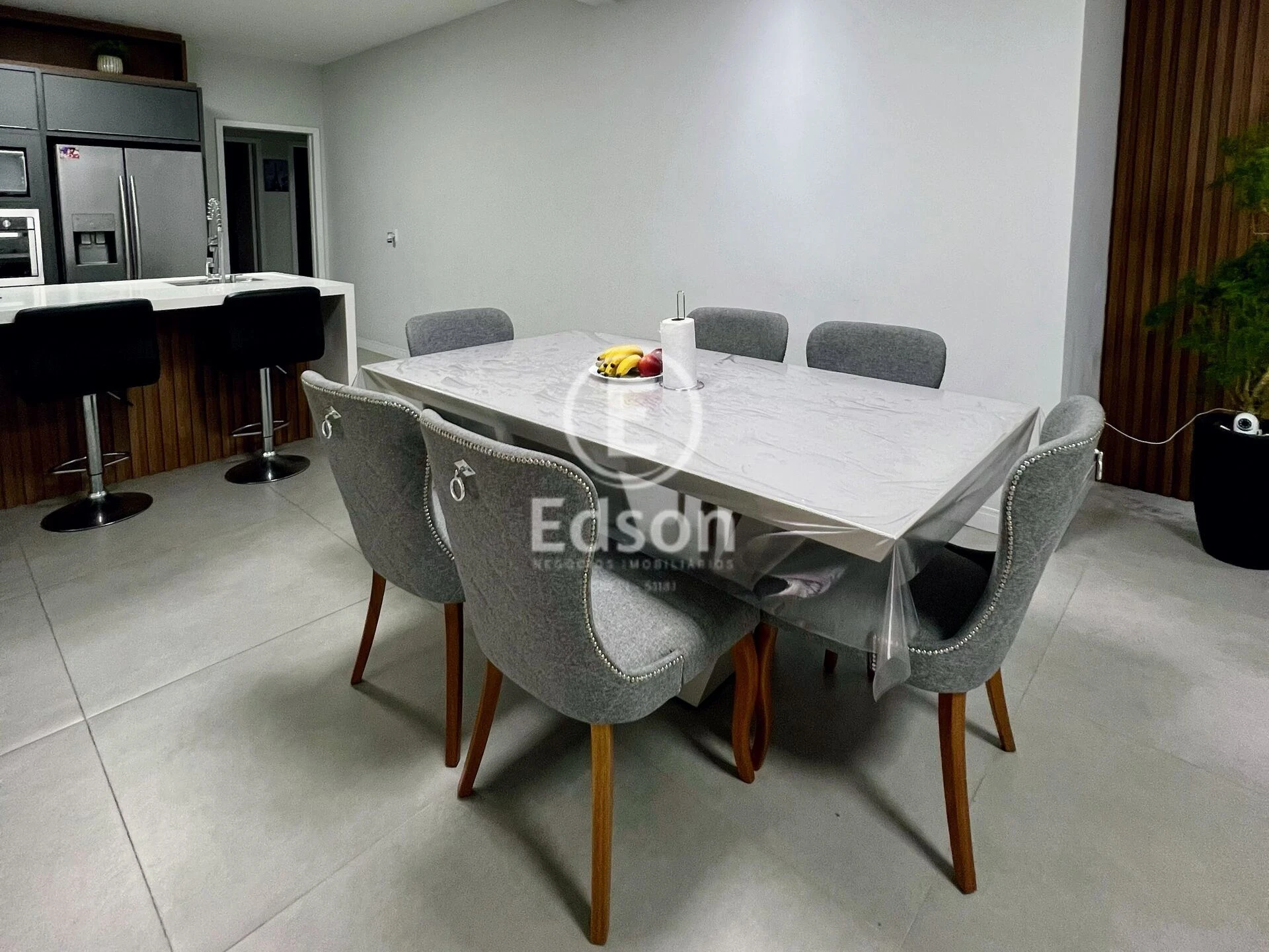 Casa em Serraria, São José. 3 quartos, 200m². Imagem 3 de 15