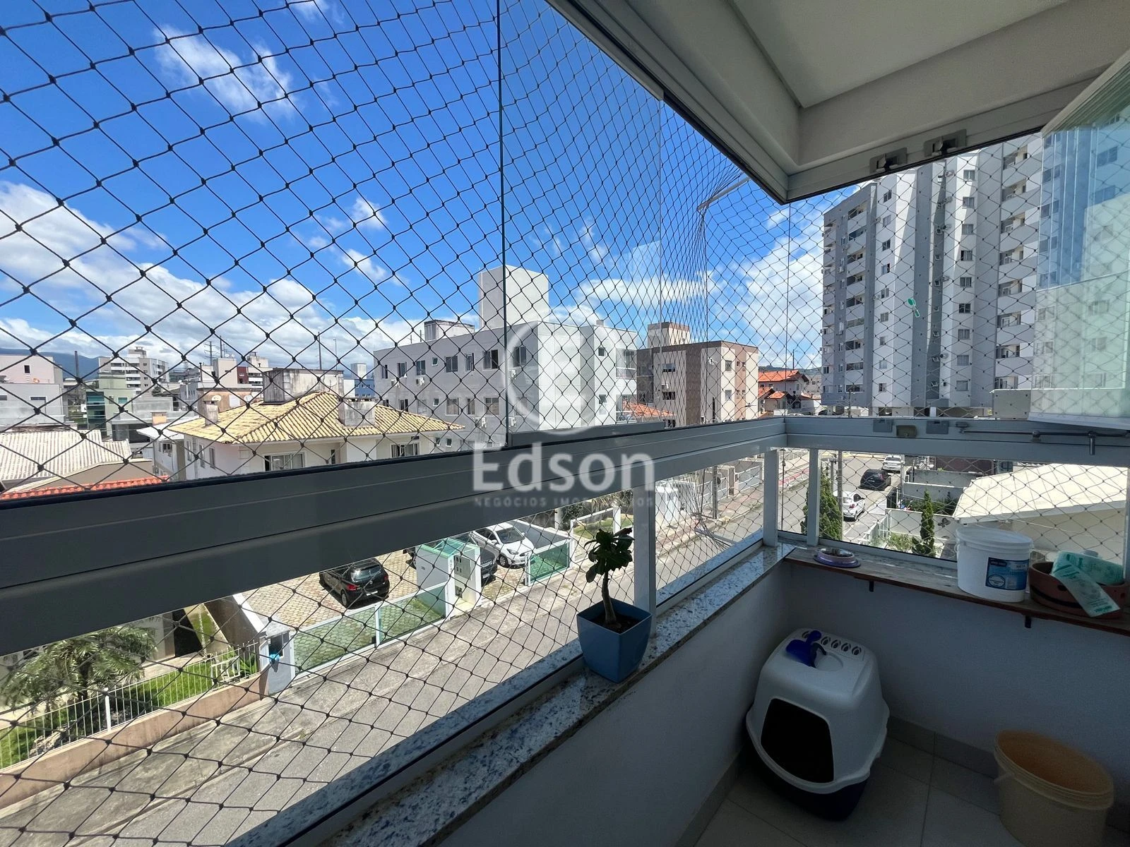 Apartamento em Pagani, Palhoça. 2 quartos, 82m². Imagem 2 de 10