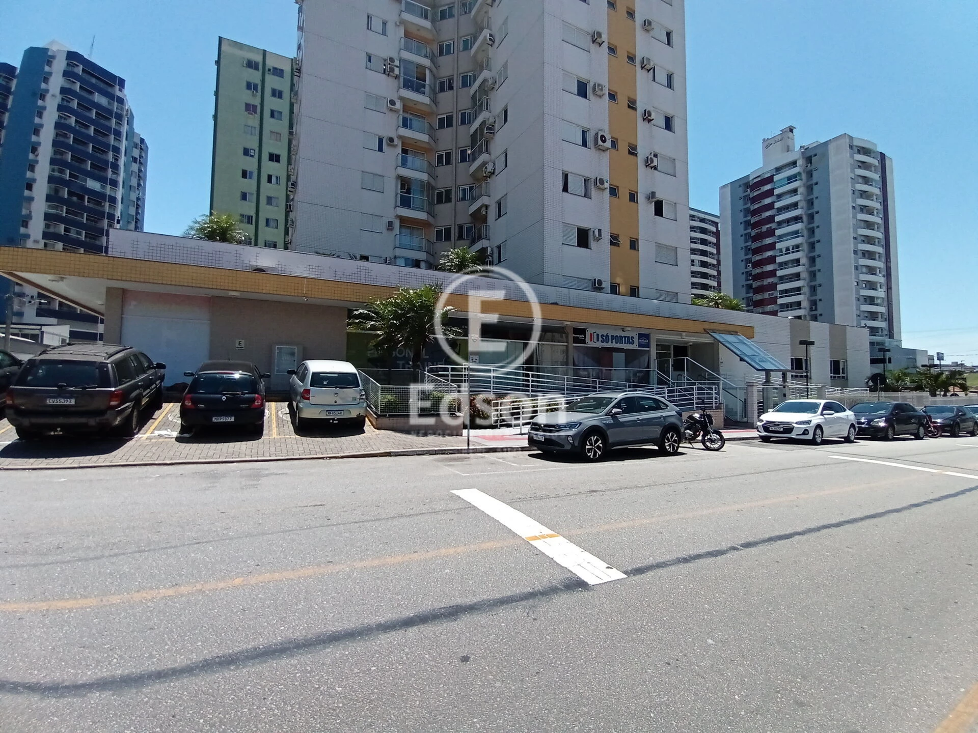 Apartamento em Campinas, São José. 2 quartos, 74m². Imagem 1 de 10