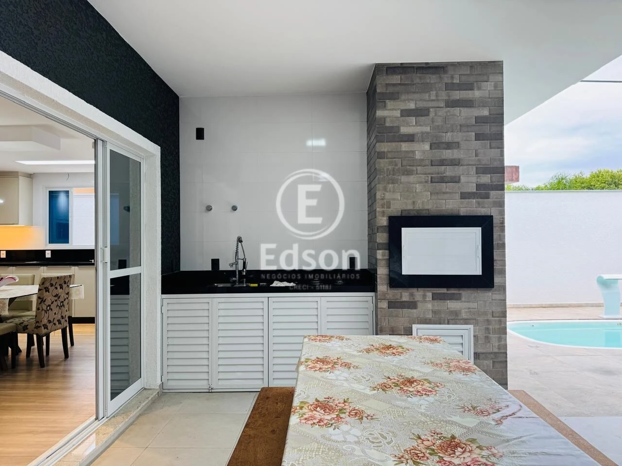 Casa em Pedra Branca, Palhoça. 3 quartos, 197m². Imagem 13 de 15