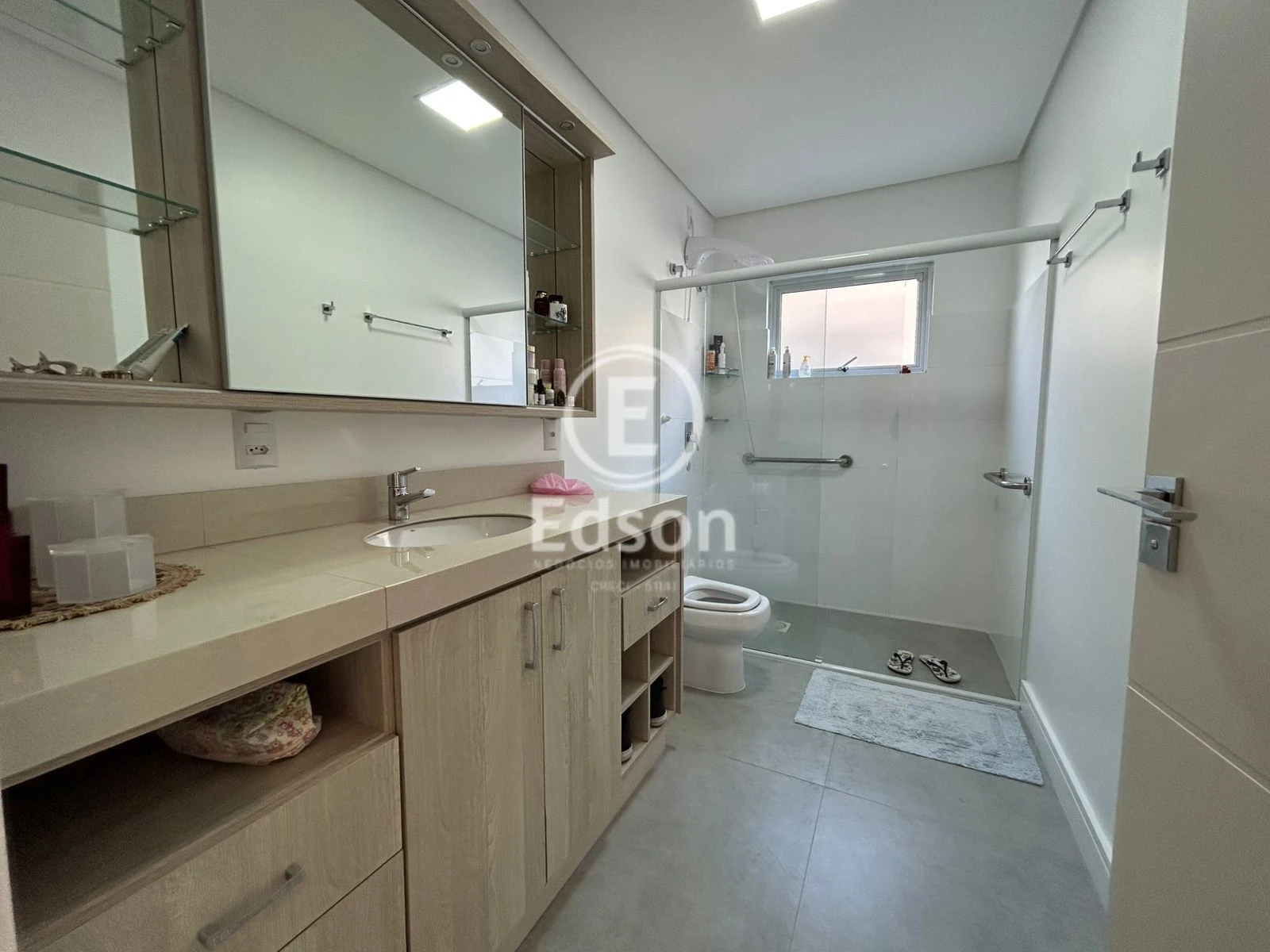 Casa em Pedra Branca, Palhoça. 4 quartos, 257m². Imagem 6 de 15