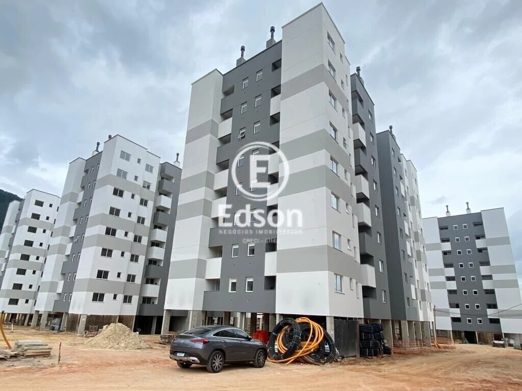 Apartamento em Pedra Branca, Palhoça. 2 quartos, 54m². Imagem 1 de 13