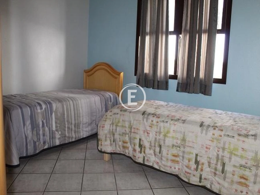 Casa em Centro, Santo Amaro da Imperatriz. 2 quartos, 176m². Imagem 11 de 15