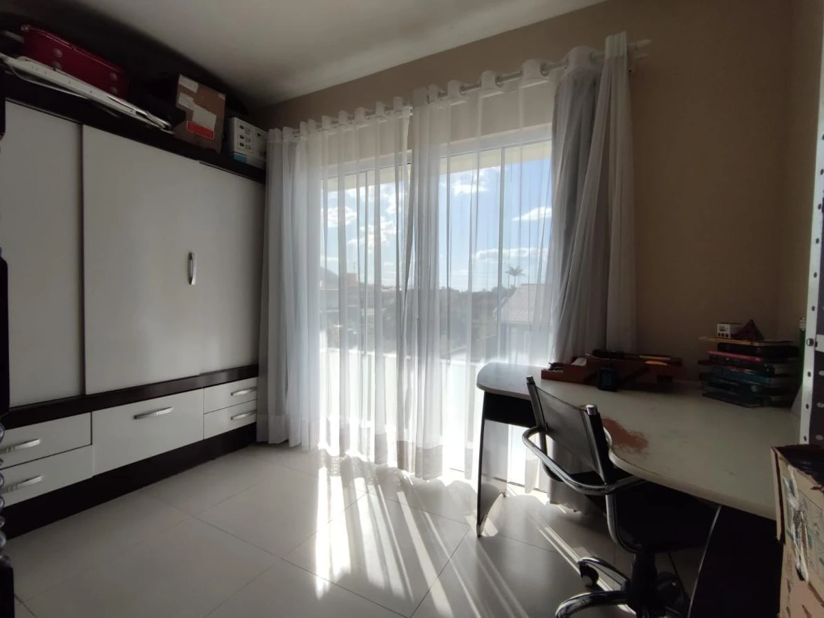 Casa em Praia de Fora, Palhoça. 3 quartos, 153m². Imagem 6 de 13