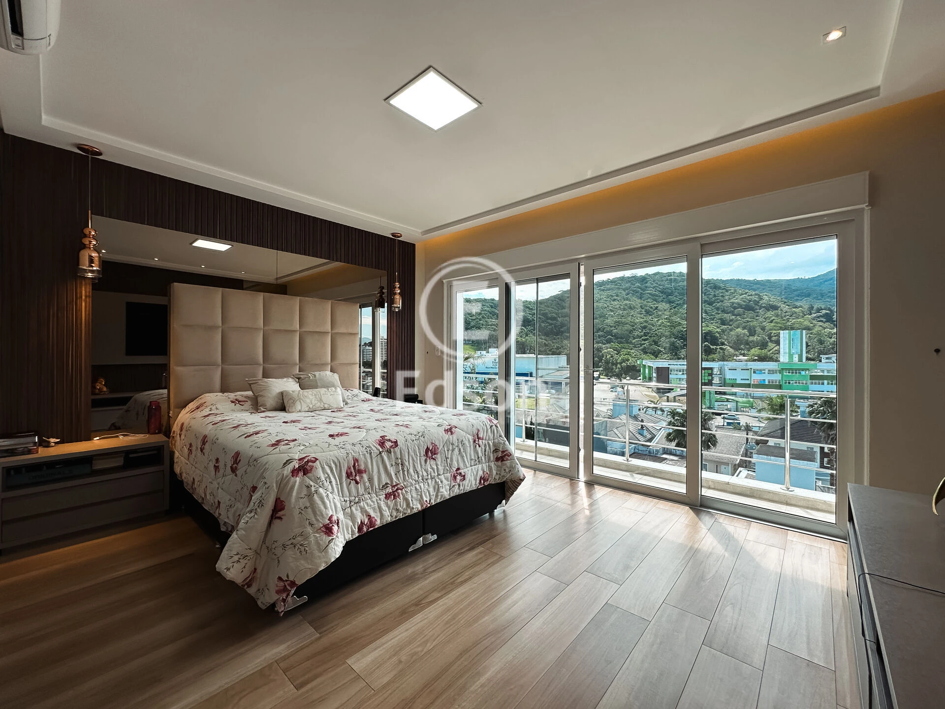 Casa em Pedra Branca, Palhoça. 4 quartos, 350m². Imagem 6 de 15