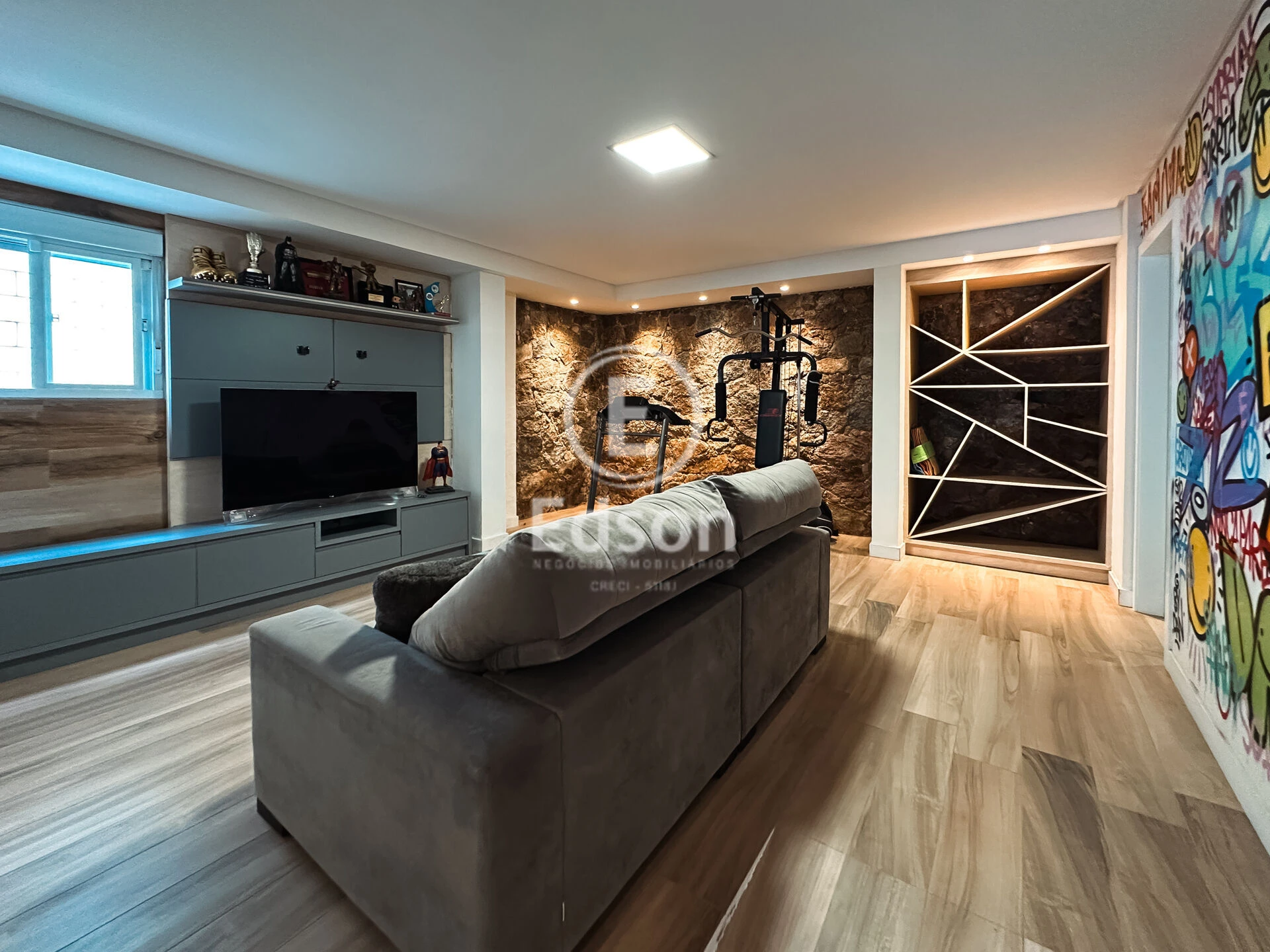 Casa em Pedra Branca, Palhoça. 4 quartos, 350m². Imagem 2 de 15