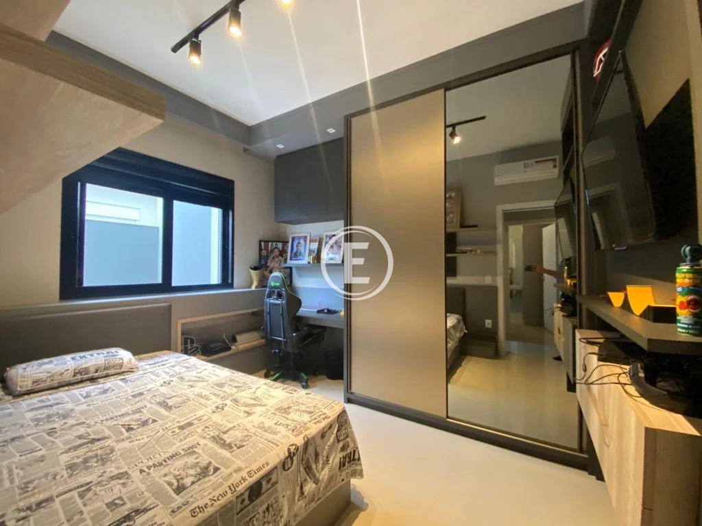 Casa em Pedra Branca, Palhoça. 3 quartos, 190m². Imagem 16 de 18