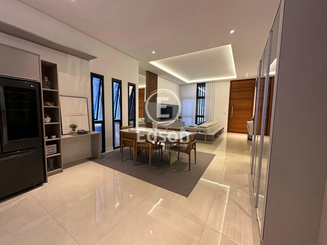 Casa em Pedra Branca, Palhoça. 3 quartos, 183m². Imagem 3 de 10